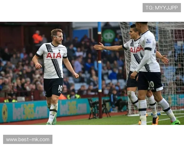 纽卡斯尔联队结构优化引发英超关注