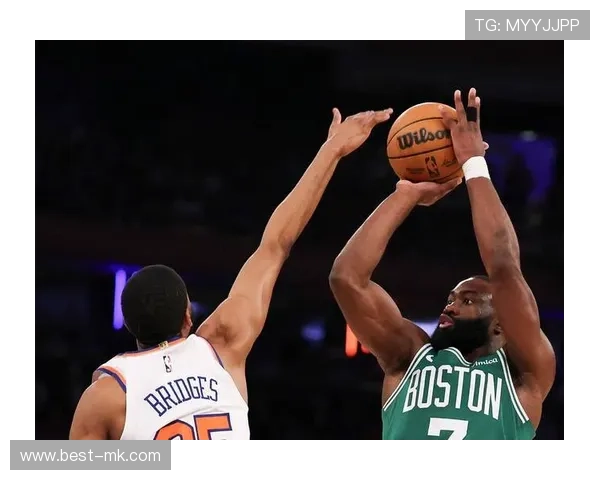 布朗伤病管理引关注，球队调整策略应对新赛季挑战